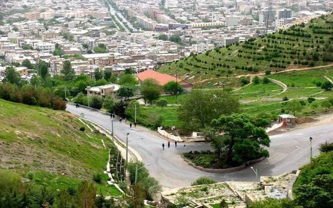 راهنمایی سفر به شهر تاریخی سنندج