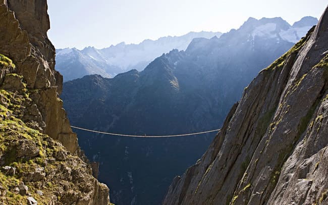 طولاترین پل معلق عابران جهان