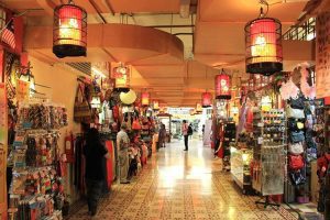 خریدی به یادماندنی در بازارهای خیابانی کوالالامپور