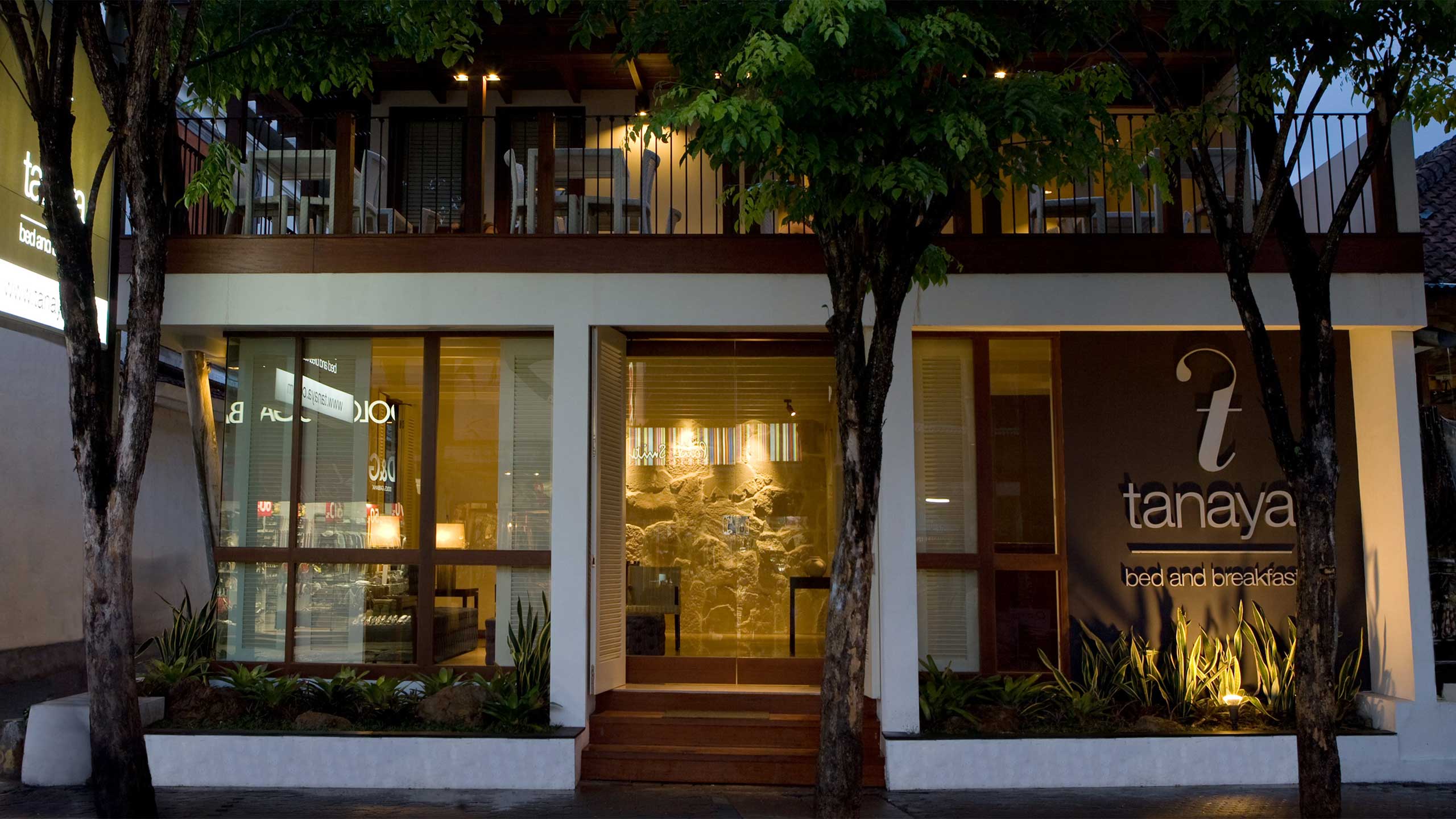 هتل های ارزان بالی