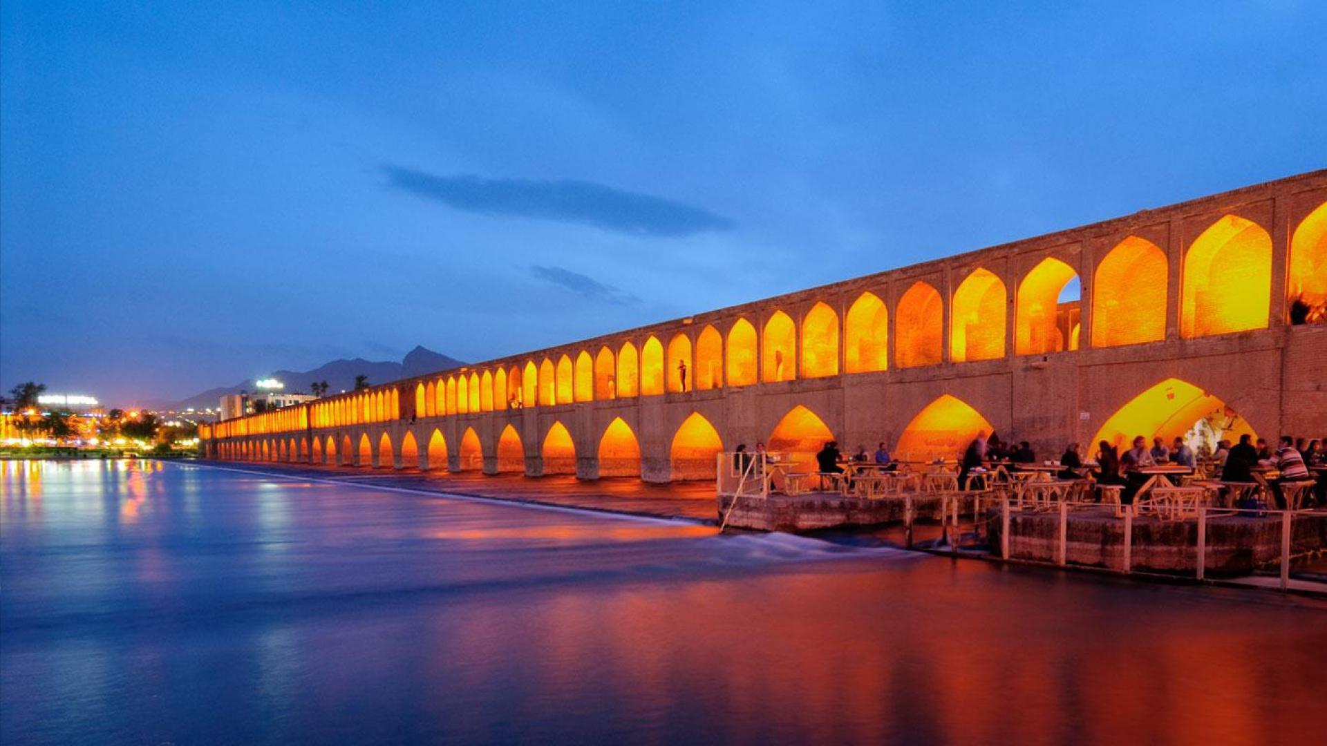 معروف ترین مکان های تاریخی ایران