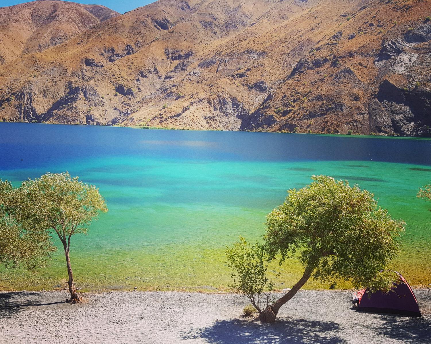 دریاچه گهر ، یکی از زیباترین دریاچه‌ های ایران در لرستان | Gahar Lake