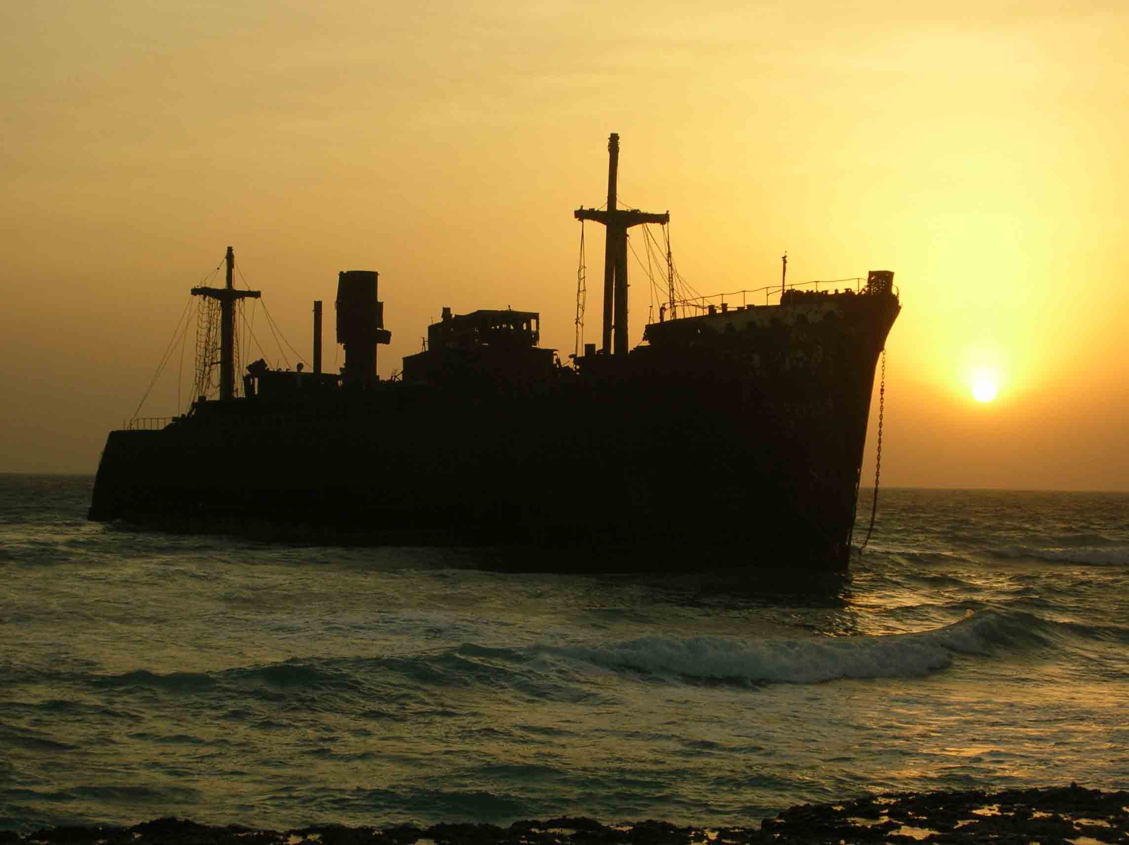 کشتی یونانی از دیگر جاذبه های کیش (Greek Ship in Kish)