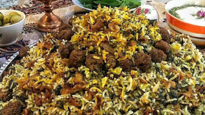 کلم‌ پلو شیرازی