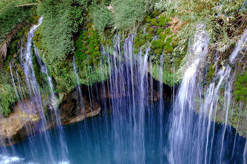 آبشار آب ملخ سمیرم اصفهان