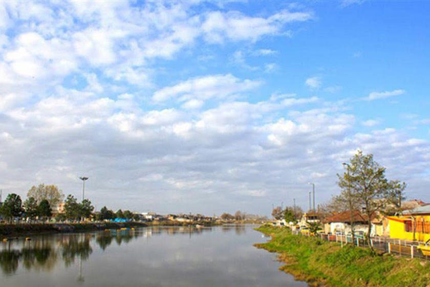 تالاب عینک رشت