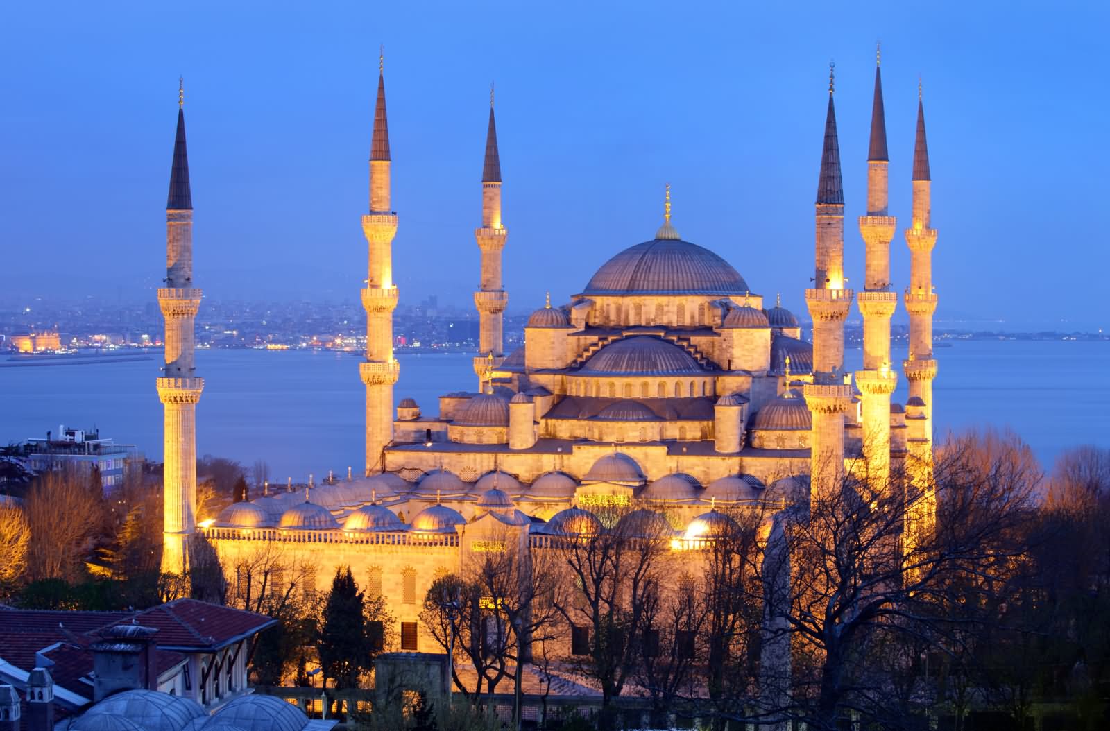 مناسب ترین زمان برای خرید تور استانبول