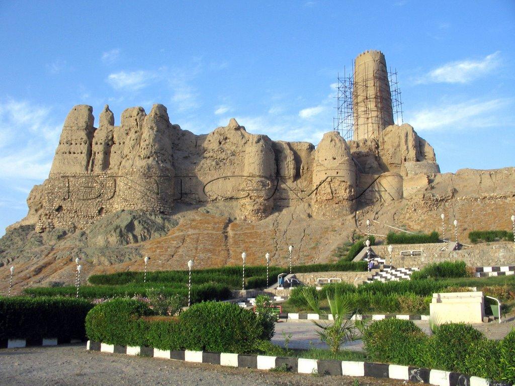 دیدنی های منوجان