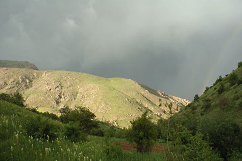 جاهای دیدنی تاکستان