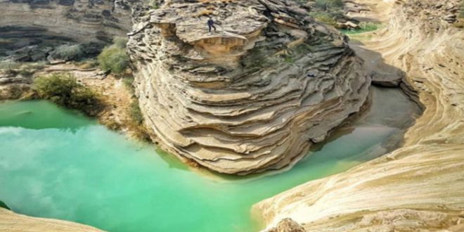 دره بی رهو ، روستای ستلو