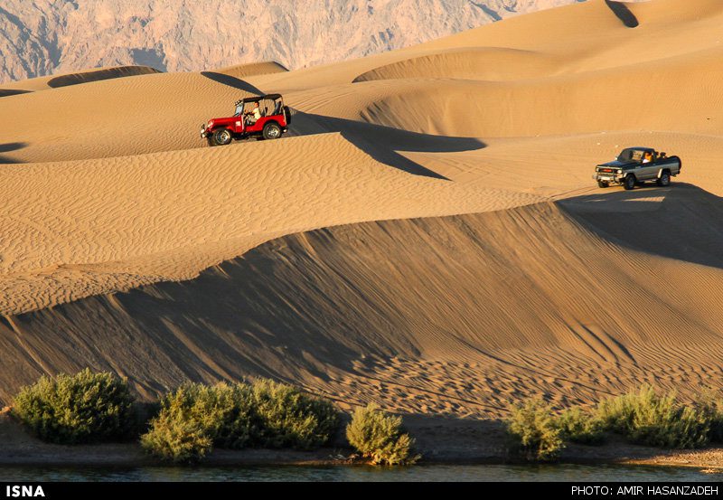 تالاب پساب یزد ، مکانی در دل کویر و ماسه های روان 