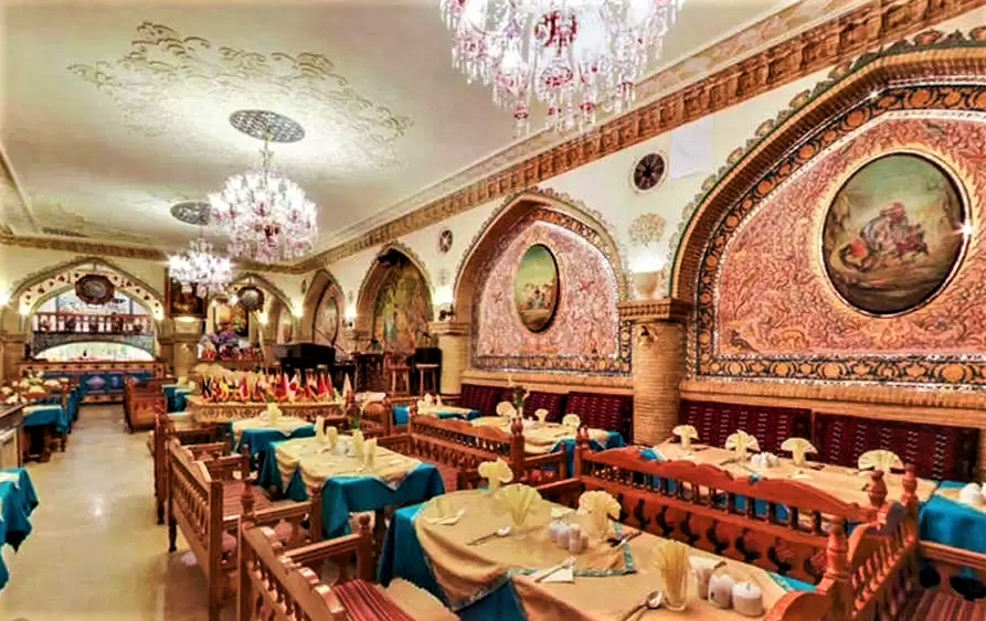 رستوران عالی قاپو تهران