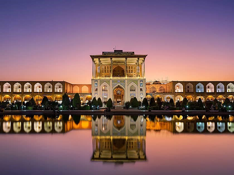 جا‌های دیدنی اصفهان در شب
