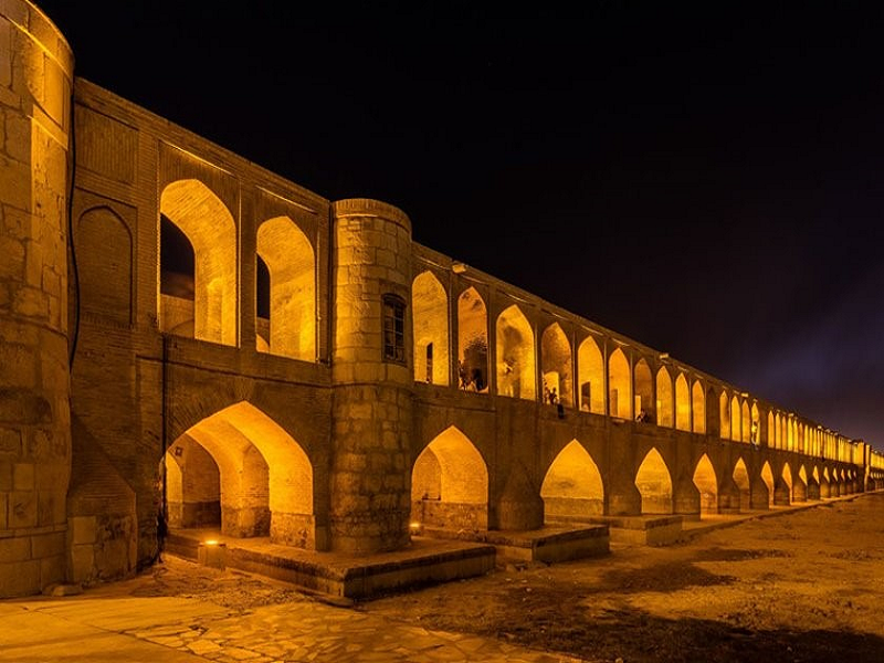 جا‌های دیدنی اصفهان در شب
