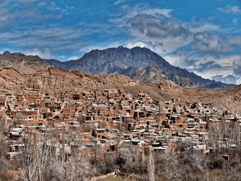 سفر به روستای ابیانه در پاییز